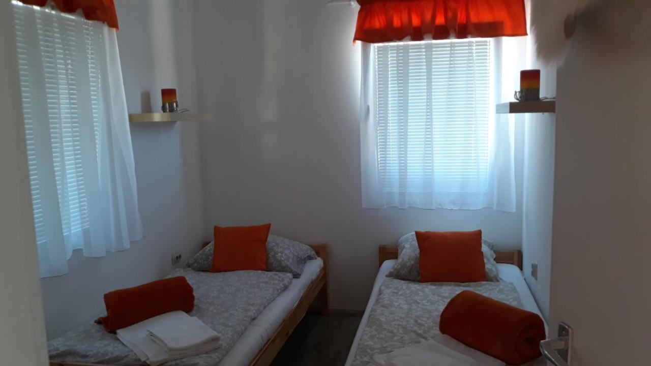 Gabriella Panzio Bed & Breakfast บุค ภายนอก รูปภาพ