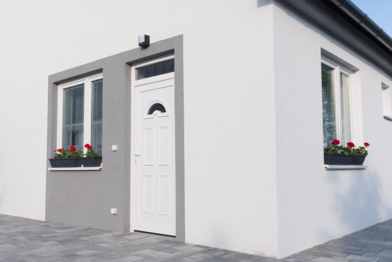 Gabriella Panzio Bed & Breakfast บุค ภายนอก รูปภาพ